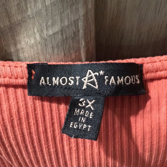 Nice New With Tags “Almost Famous” Ribbed Shirts - Picture 5 of 8